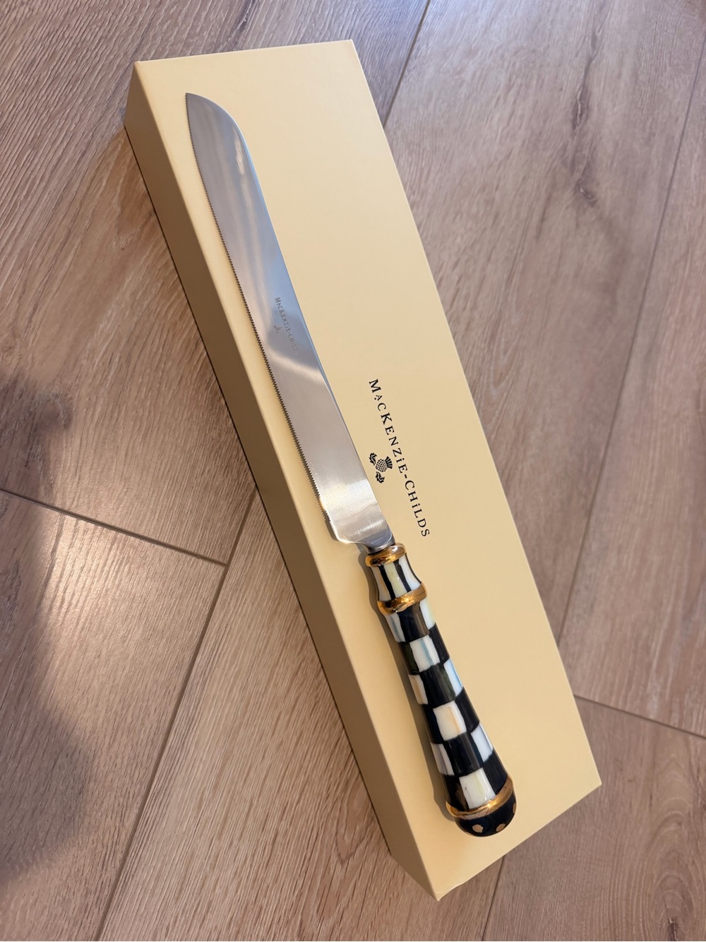 MacKenzie-Childs Courtly Check Cake Knife Retired
